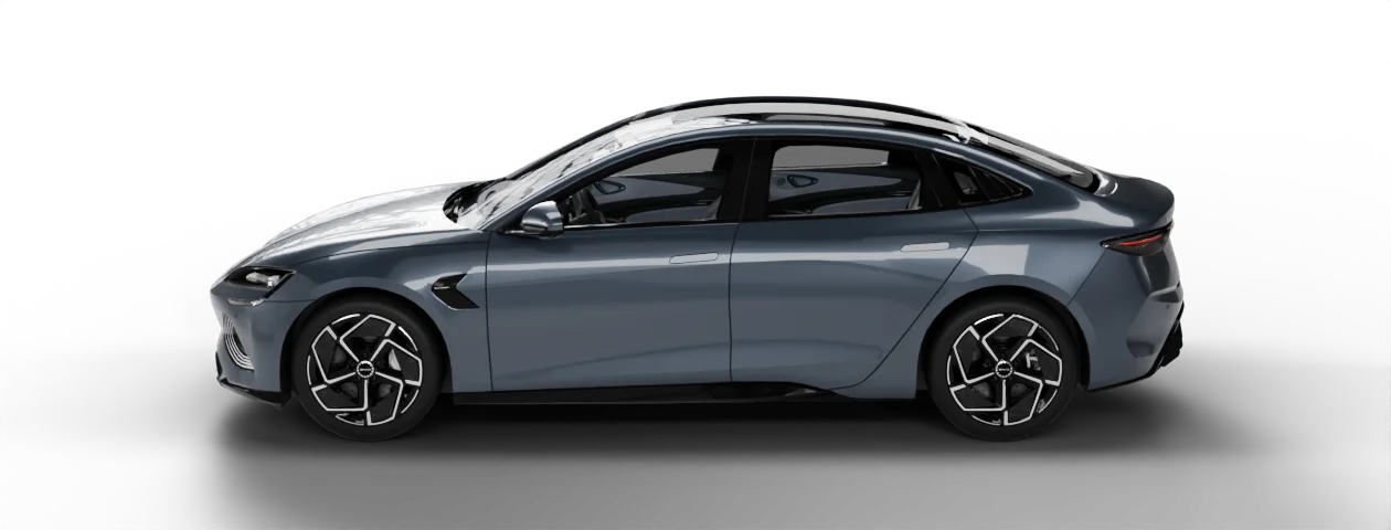BYD Seal'in yandan 360° çizimi; Yoldaş lastik basınçlarını bu görünümün üzerinde gösterir